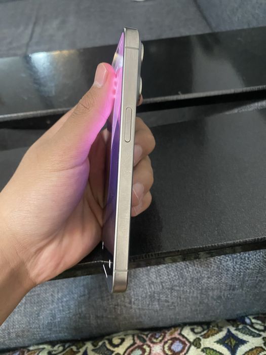 iPhone 15 pro 128 gb