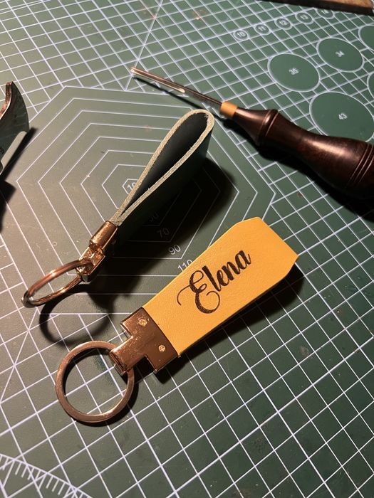 Brelocuri personalizate