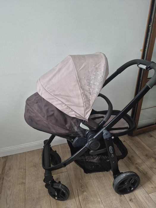 Коляска Graco Evо