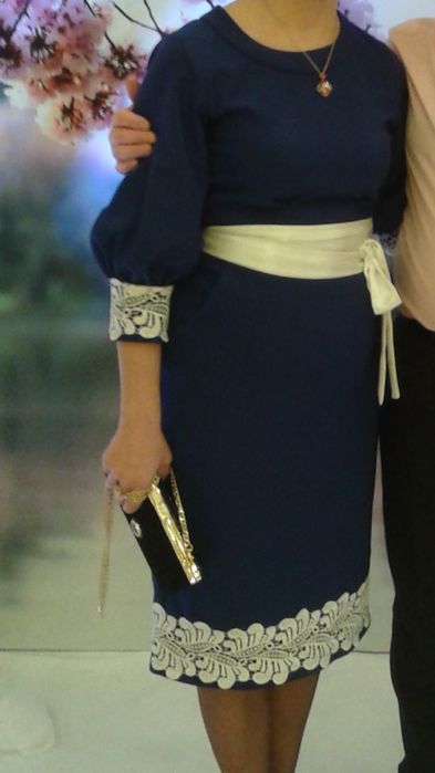 Красивое платье 48 р-р