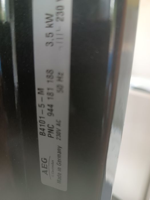 Фурна за вграждане AEG inox