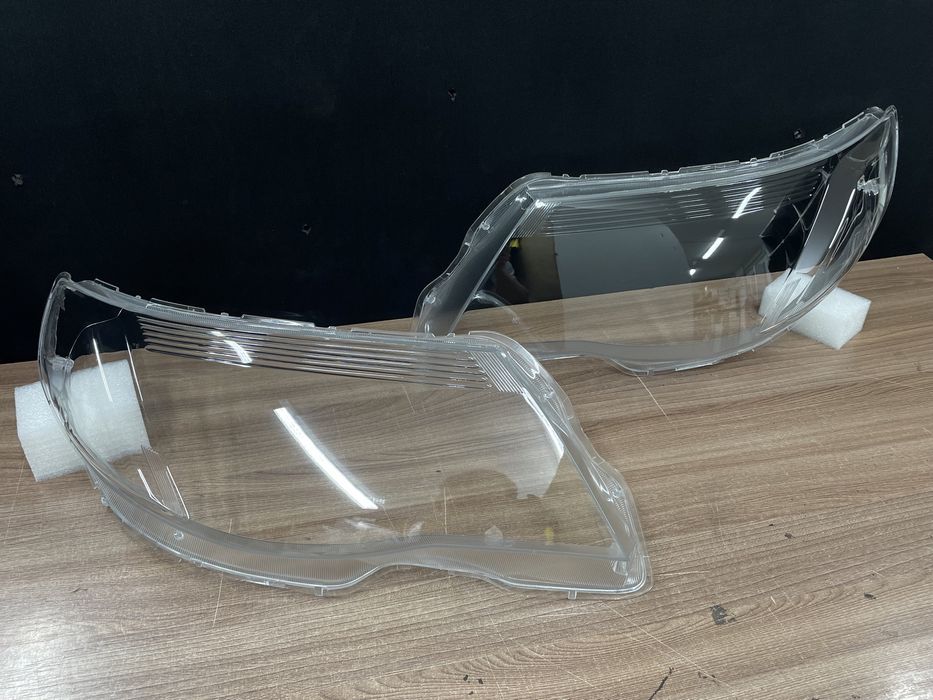 Стекла Фары Subaru Forester