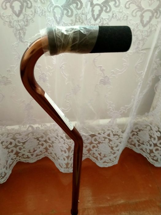 Продается трость телескопическая