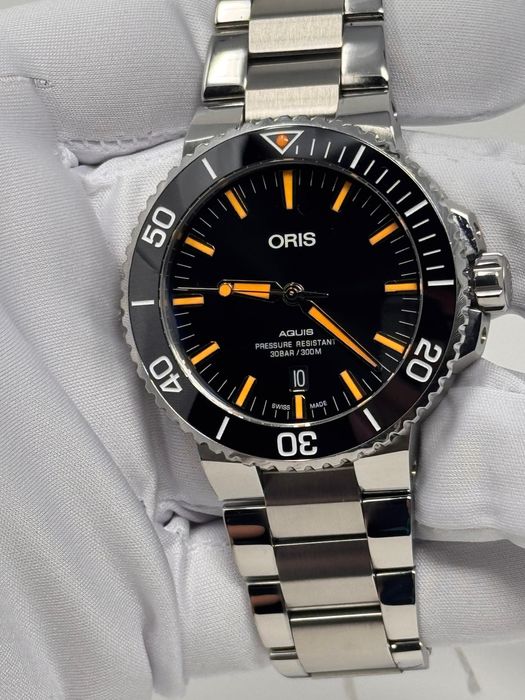 Oris Aquis Date 43.5 mm Stsinless Steel
