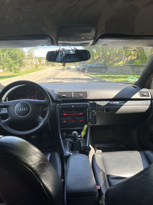 Audi A4 b6  2002  , 131 cp
