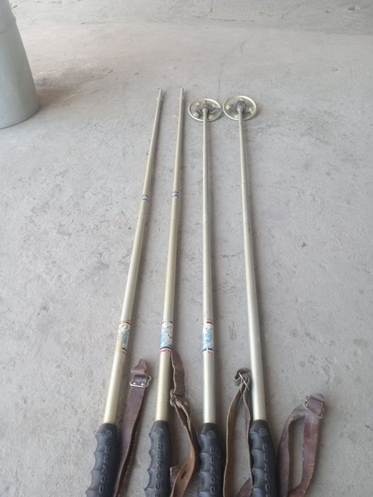 Продам Лыже Комплект И По Оделностий