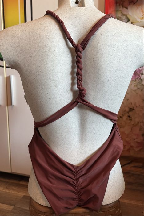 Set de două costume de baie, cu spatele gol, M
