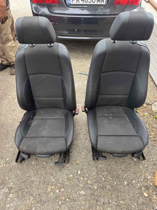 Седалки полу кожен салон рекаро за бмв е82 bmw e82