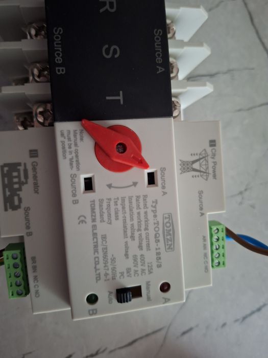 Schimbator de sursa automan (Automated sourse changer)