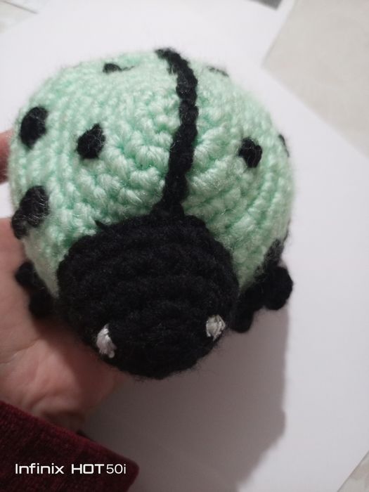 Вязаная игрушка Божья Коровка (Амигуруми) — Ручная работа