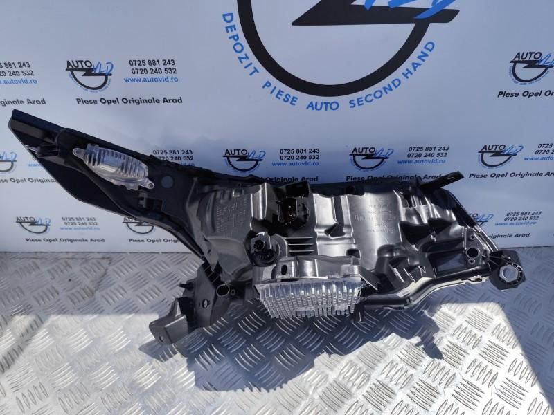 Far stanga complet NOU LED MATRIX Land Rover Discovery L462