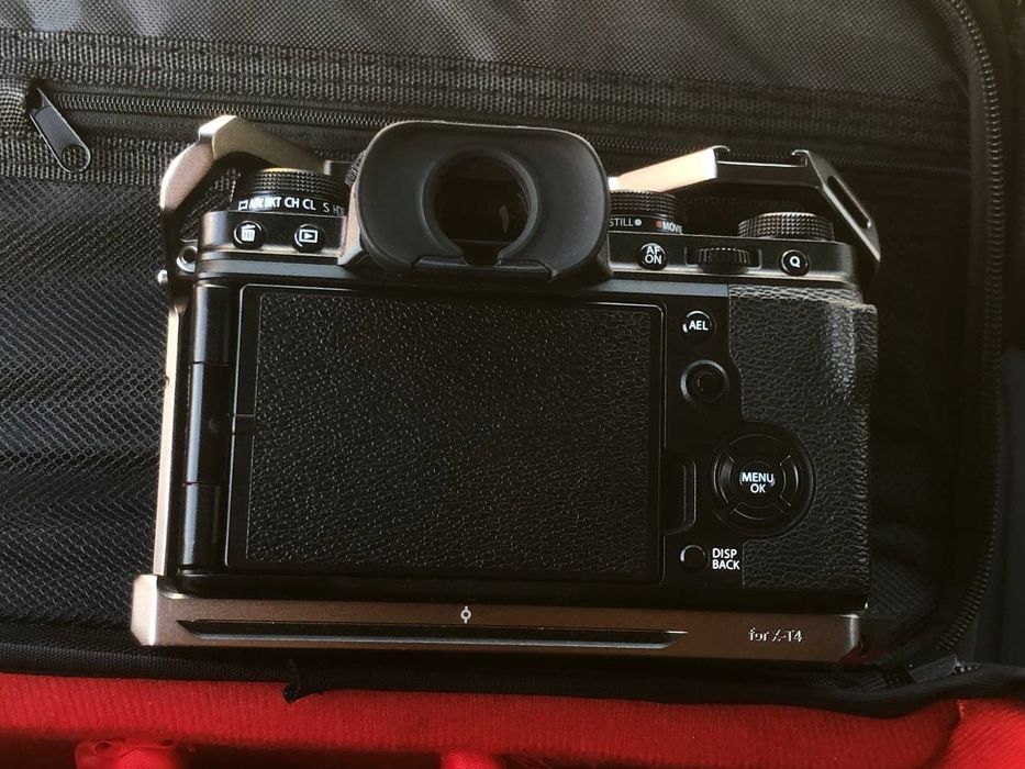 Fujifilm kamera , 2 ta obyetkiv sotiladi