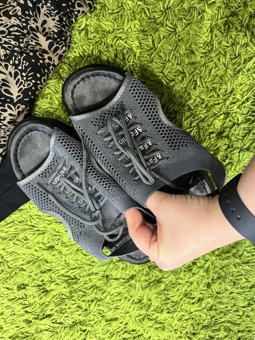 Все вещи, обувь 1500тг