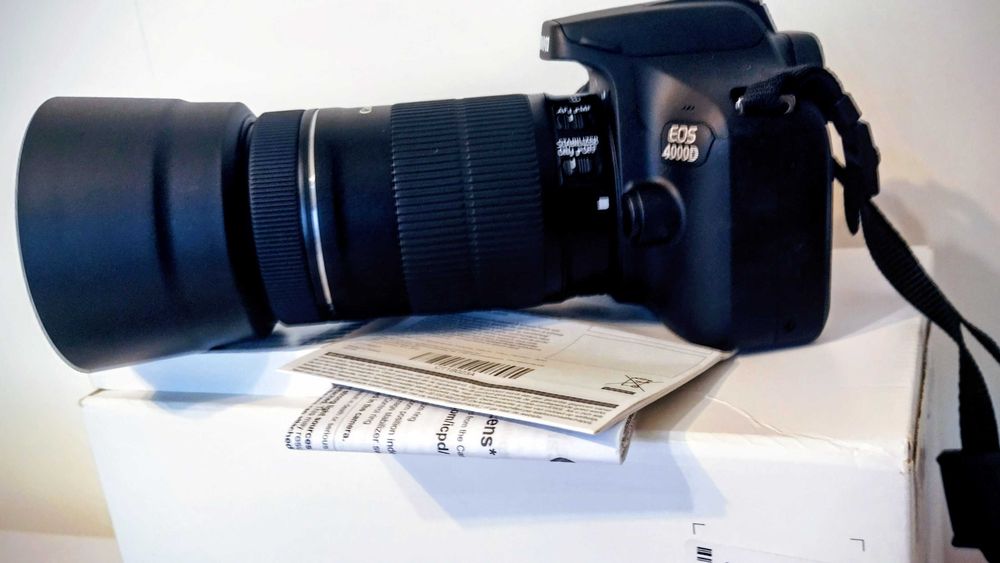 Canon EOS4000D фотоапарат+ EFS 55-250