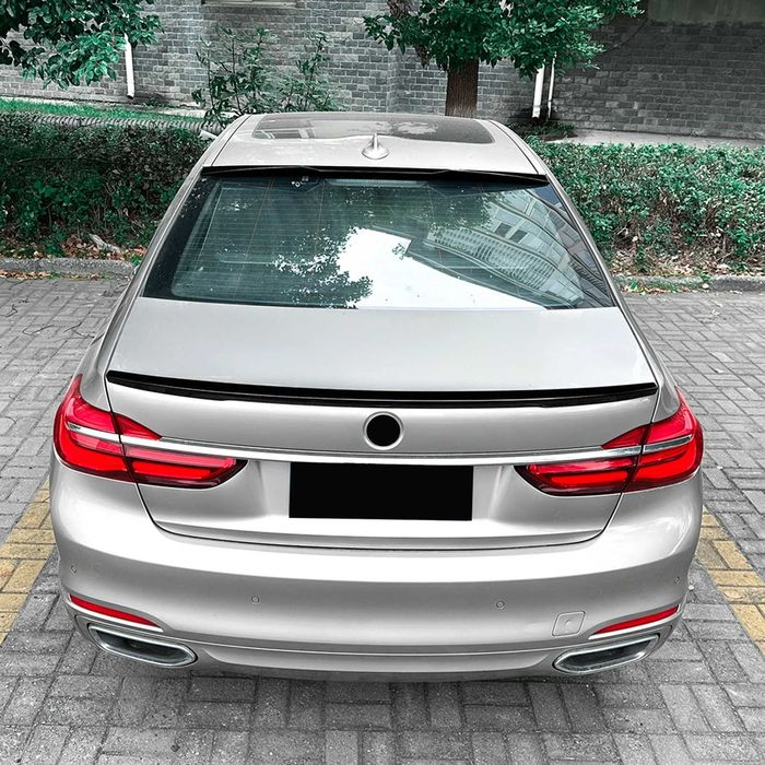 Eleron Luneta model M4 Spoiler Lip Codita BMW G11 G12, Negru Lucios