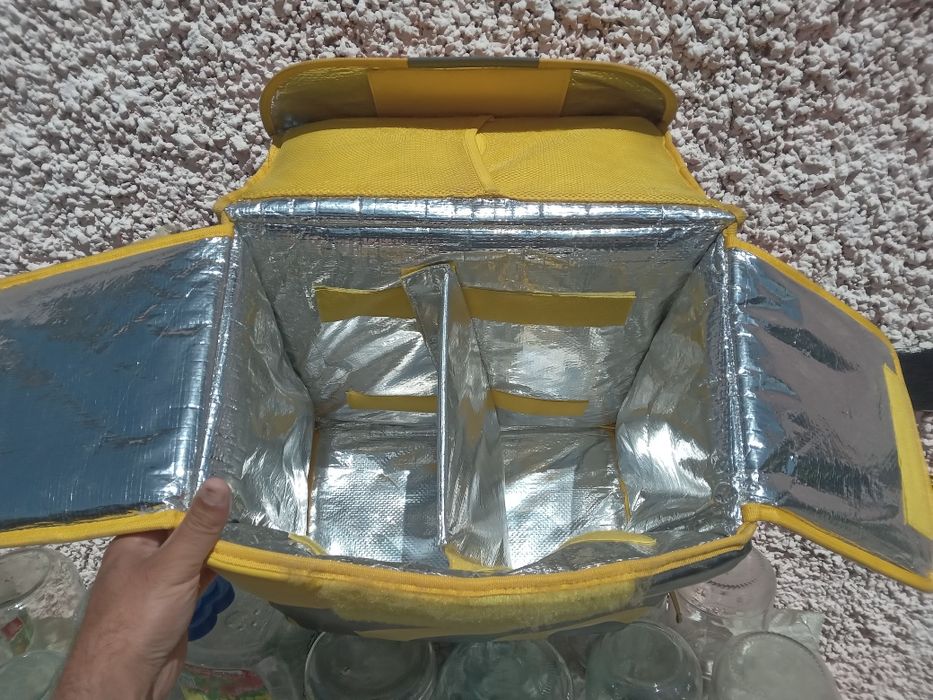 Продам сумку яндекс еда.