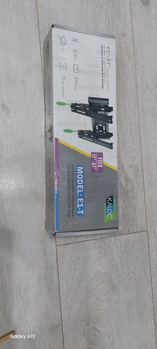 Кронштейн для телевизора