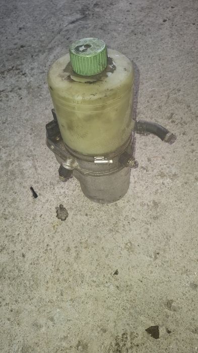 Хидравлична помпа за WV