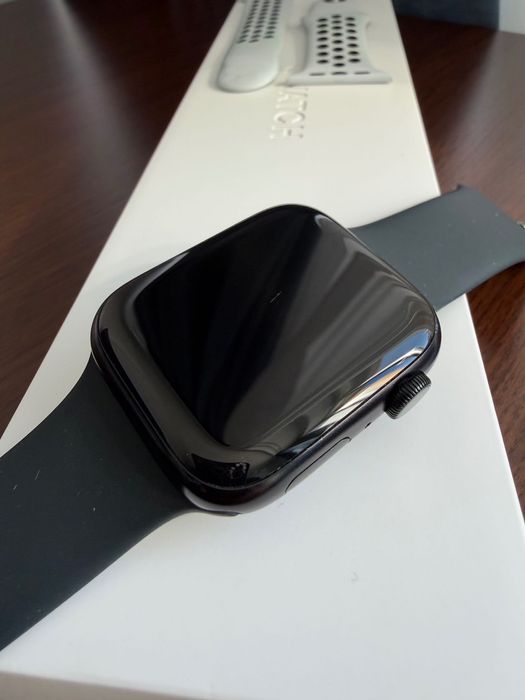 Apple Watch Series 7 45mm Aluminum