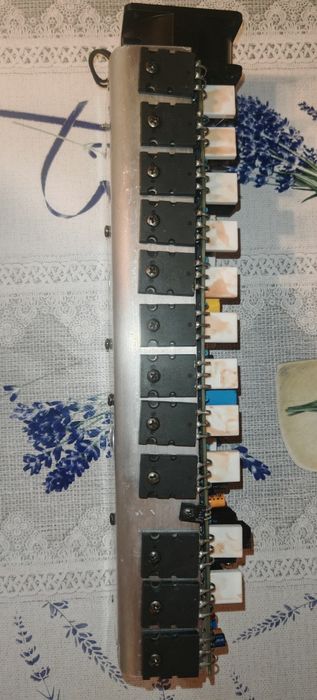 Kit audio amplificator