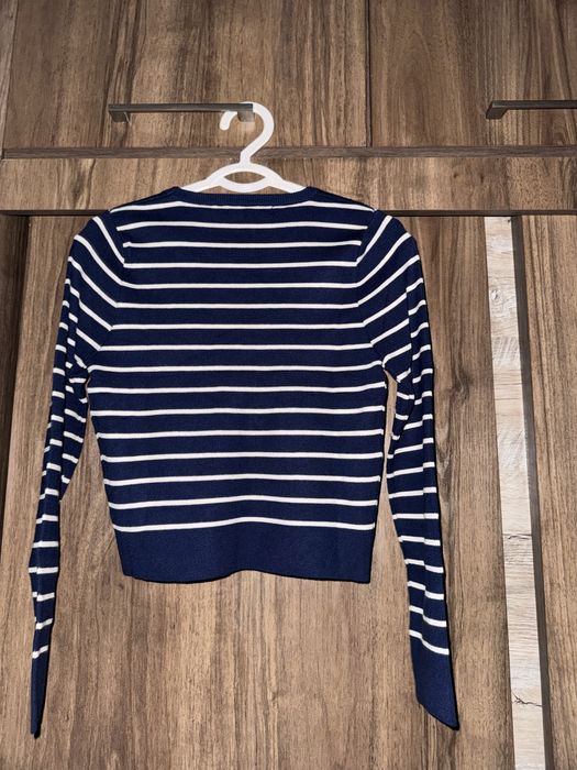 свитер от бренда Selfie новая