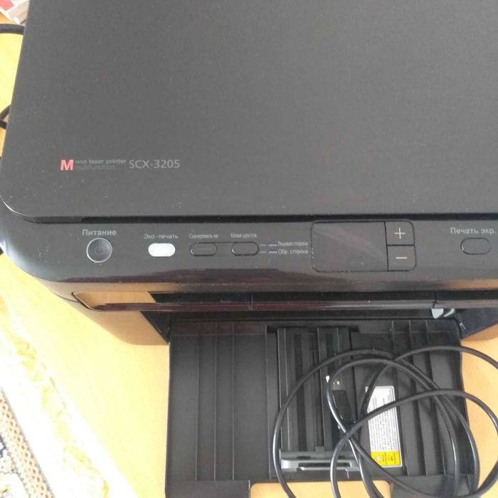МФУ Samsung SCX-3205 Принтер черно-белый