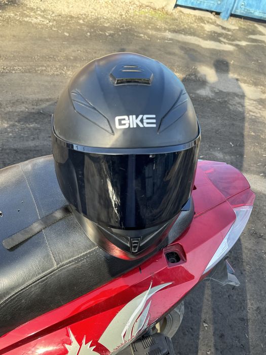 Продам скутер 150 кубов