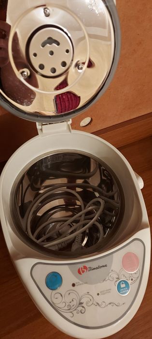 Срочно продам термопот новый