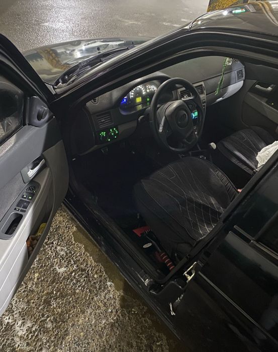 Прирора 2011.    .