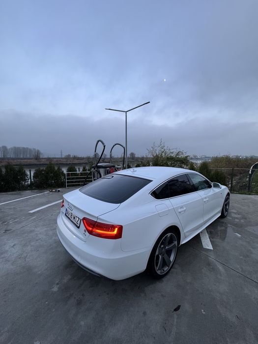 Audi A5 Sportback 2.0 TDI S-Line
