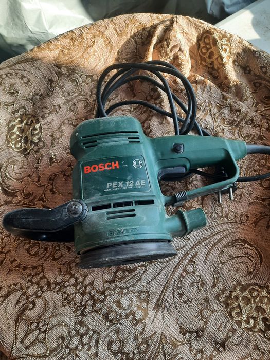 Șlefuitor orbital cu viteze  Bosch