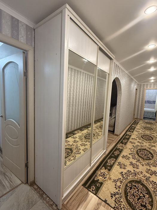 Шкаф для прихожей