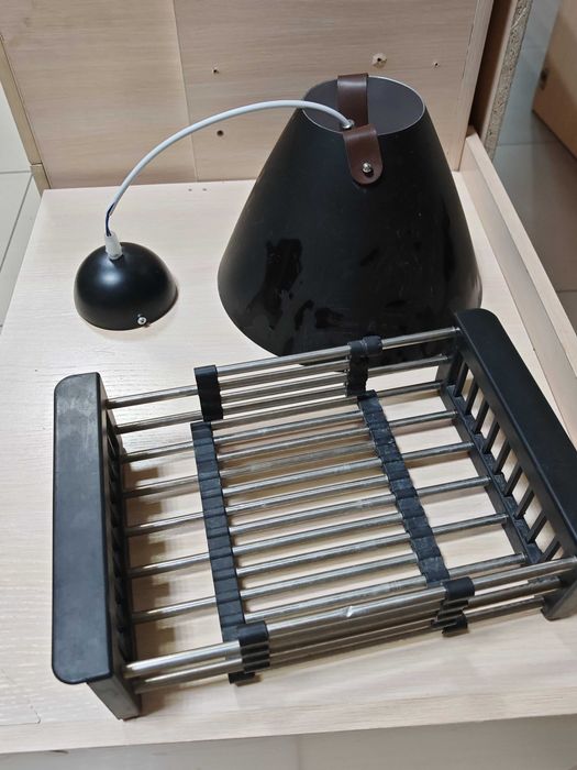 Отдам светильник и подставку