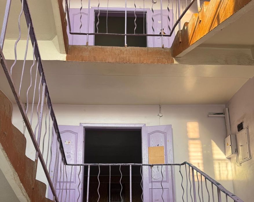 Продам комнату в общежитии с душем