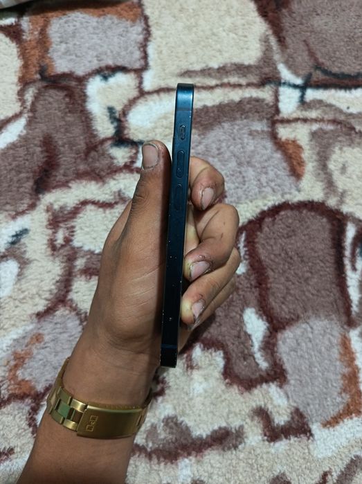 Vând telefon iPhone 13 mini