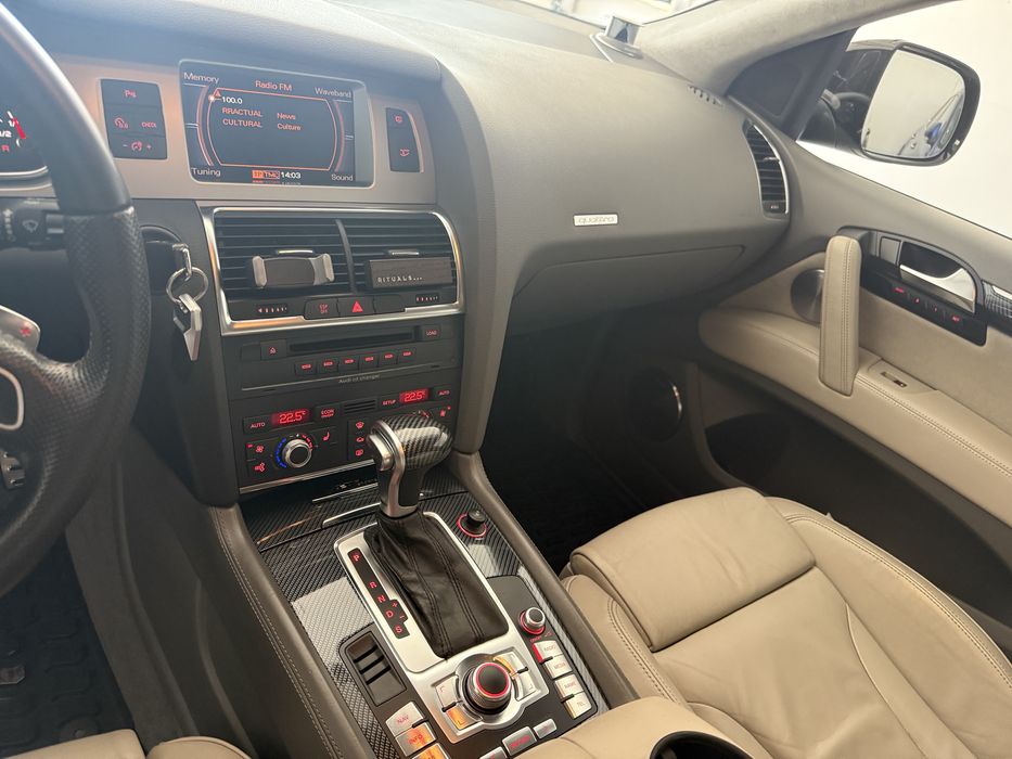 Audi Q7 V12 Pachet Je Design 605 CP 2009 140.000 km