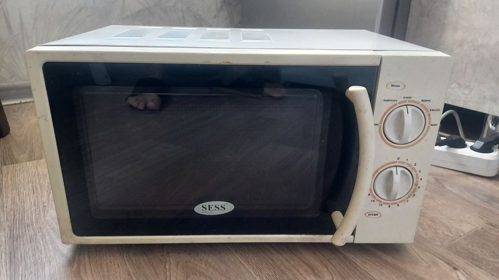 Микроволновка Sess SS-17MD