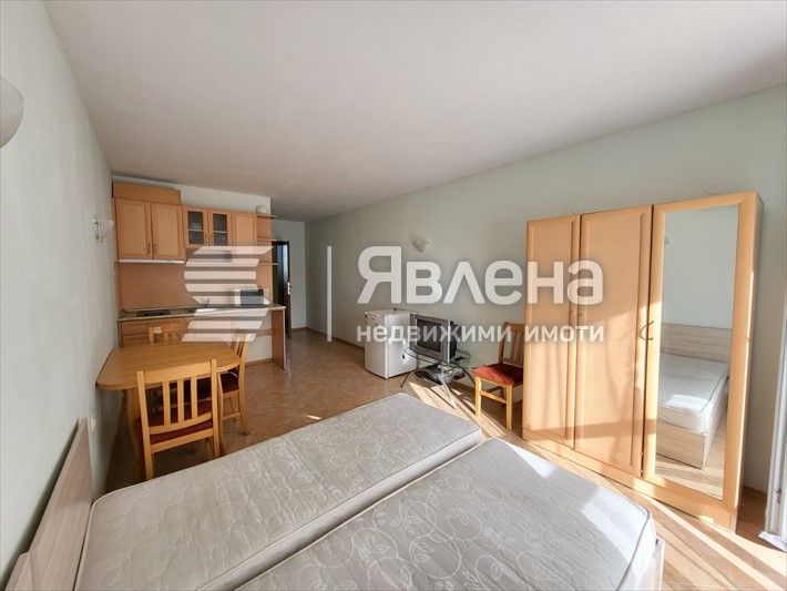 Продава се Едностаен апартамент в к.к. Слънчев бряг - 46 кв.м за 957 €/кв.м - Снимка #2