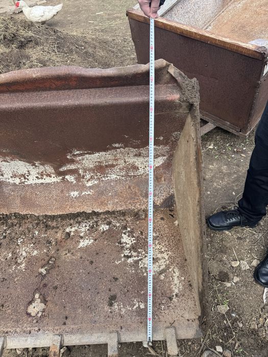 Продам ковш тракторный