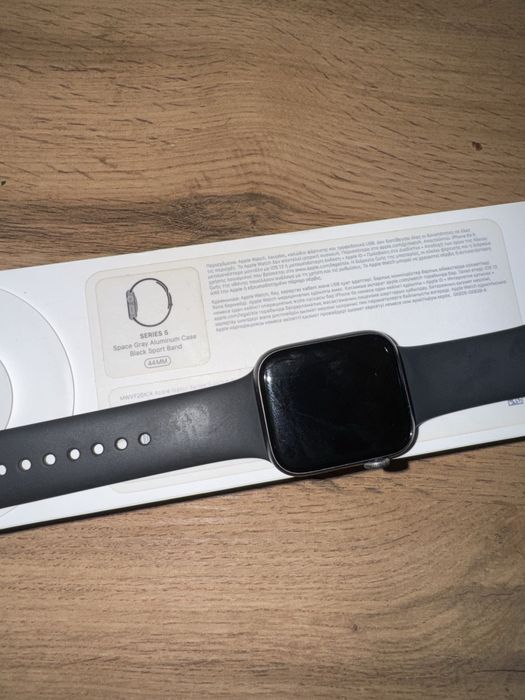 Apple watch 5 44 mm срочно