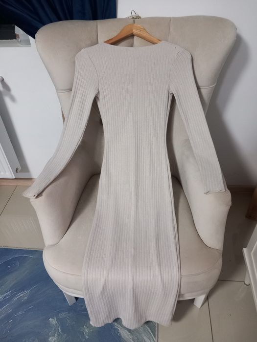 Rochie tricotata midi grej deschis crem mărimea S Zara
