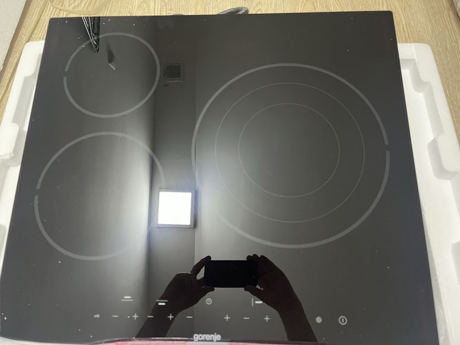 Варочная панель новая