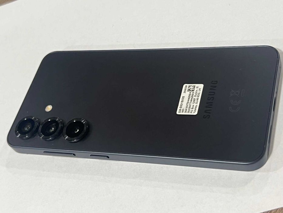 Samsung S25 256GB БЕЗ ЛИЗИНГ