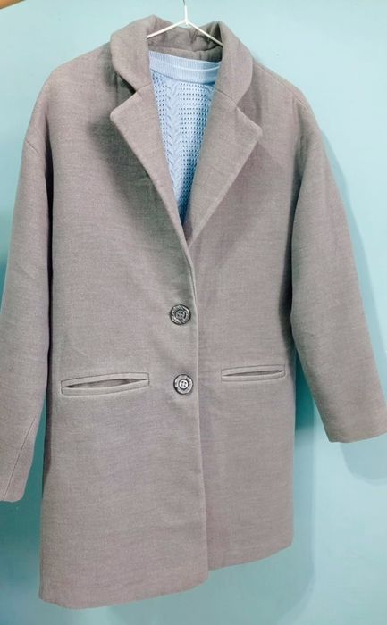 Продам женское пальто