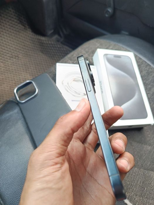 Iphone 15 Pro Max 256 simkarta
