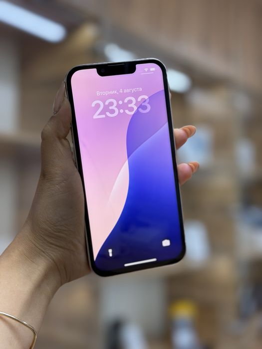 iPhone 13 / 128GB