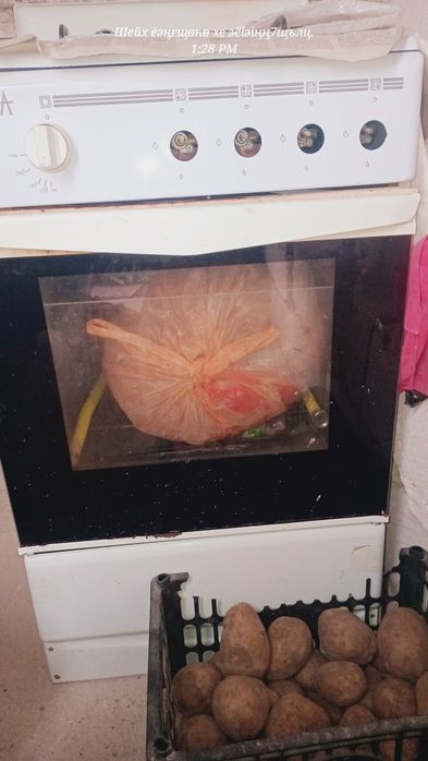 Газ плита жасап тұр