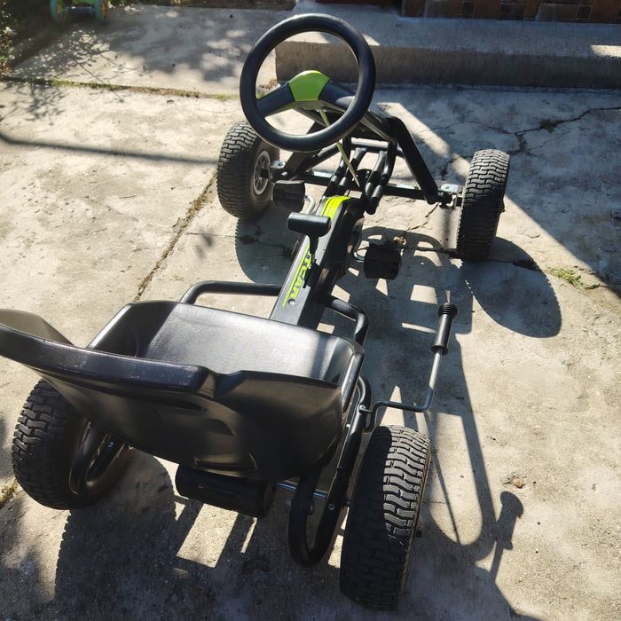 Kart cu pedale KETTLER Barcelona Air – Stare excelentă
