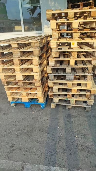 Поддоны продам много доставка есть