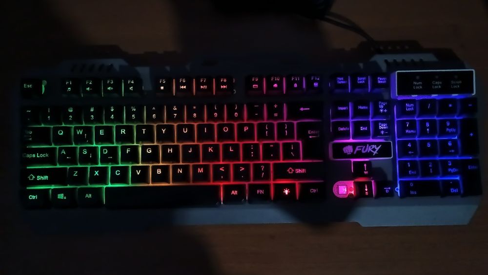 Части за компютър заедно или отделно от 10 евро.